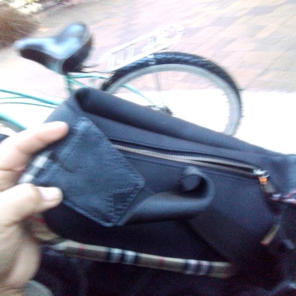 Burberry belt bag - Picture 3 of 4